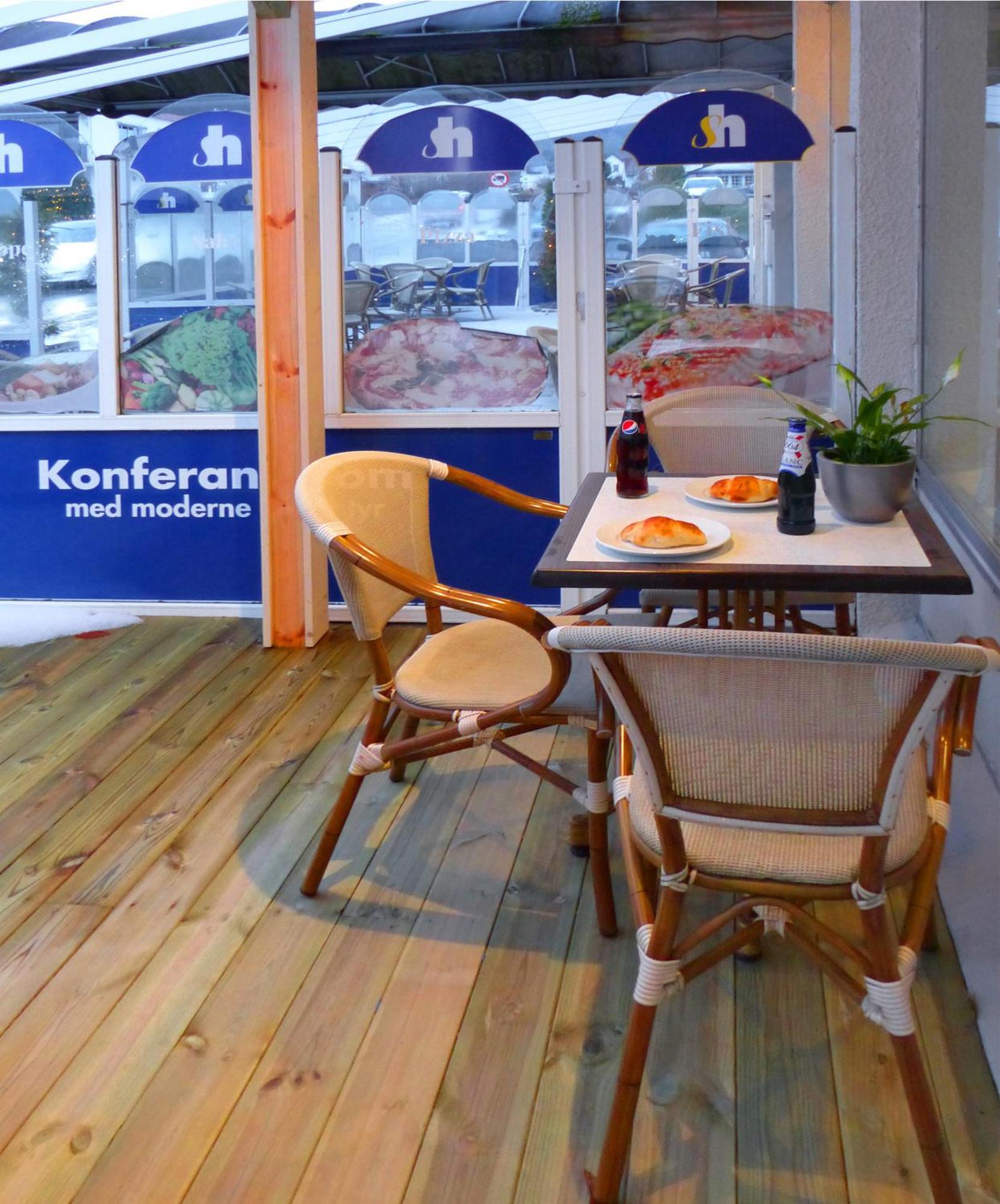 Sentrum Hotel Nordfjordeid Bagian luar foto